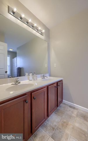 406 MOUNT OLIVE LN, Ephrata, PA 17522