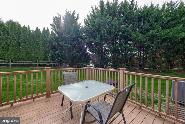 406 MOUNT OLIVE LN, Ephrata, PA 17522