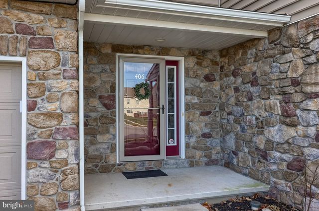406 MOUNT OLIVE LN, Ephrata, PA 17522