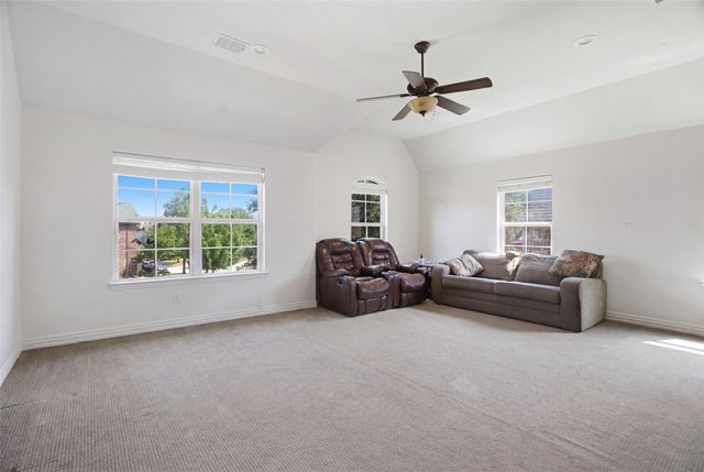 6517 Valencia Grove Pass, Fort Worth, TX 76132