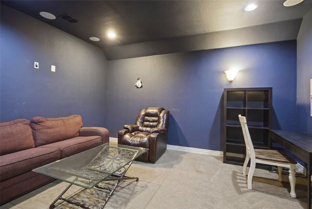 6517 Valencia Grove Pass, Fort Worth, TX 76132
