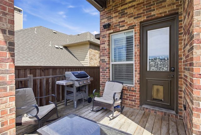 6517 Valencia Grove Pass, Fort Worth, TX 76132