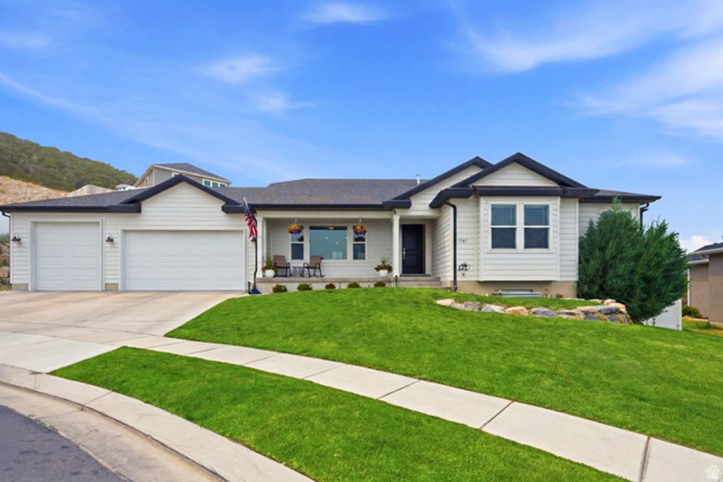 7127 N HOLLOW CREST CIR, Eagle Mountain, UT 84005 — photo 4