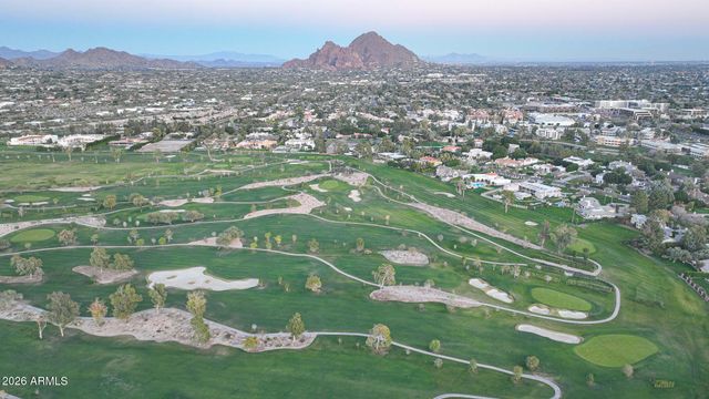 5136 N 31st Place 626, Phoenix, AZ 85016