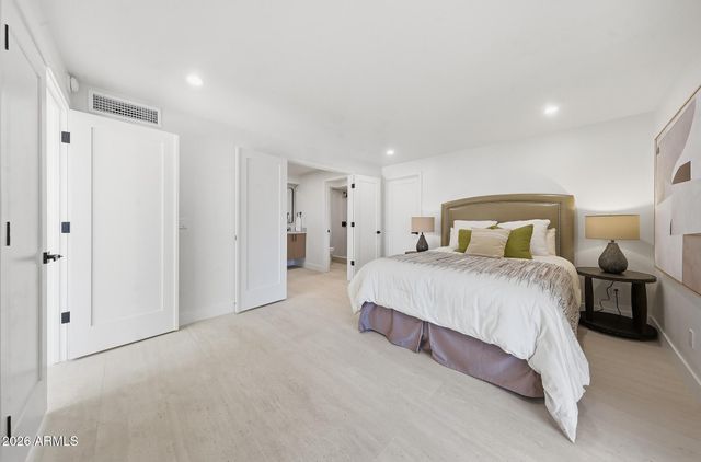 5136 N 31st Place 626, Phoenix, AZ 85016