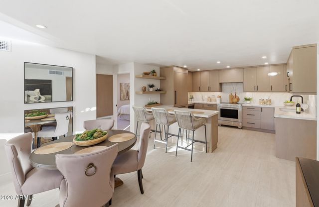 5136 N 31st Place 626, Phoenix, AZ 85016
