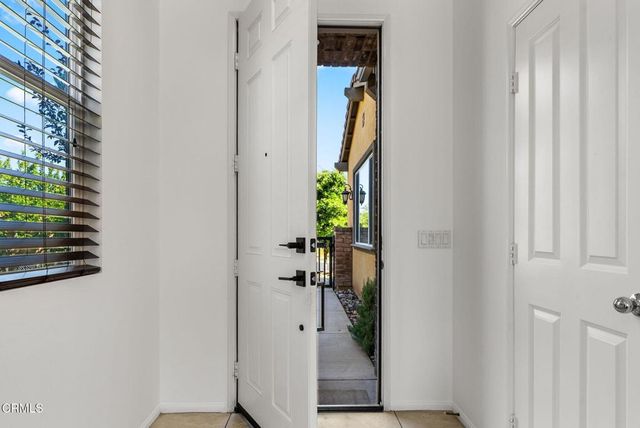 28649 Stonegate Court, Valencia, CA 91354
