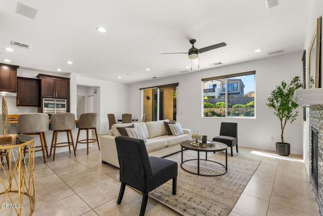 28649 Stonegate Court, Valencia, CA 91354