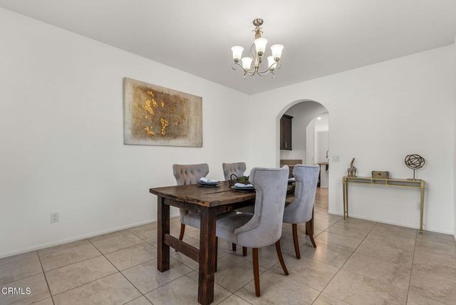 28649 Stonegate Court, Valencia, CA 91354