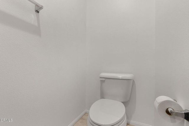 28649 Stonegate Court, Valencia, CA 91354