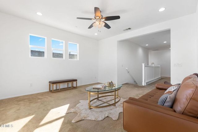 28649 Stonegate Court, Valencia, CA 91354
