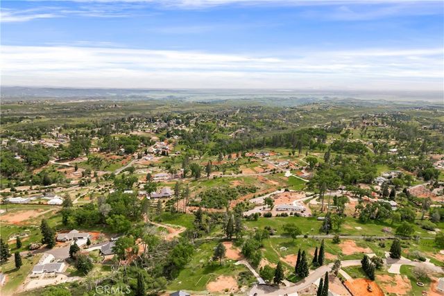 283 Roe Road, Paradise, CA 95969