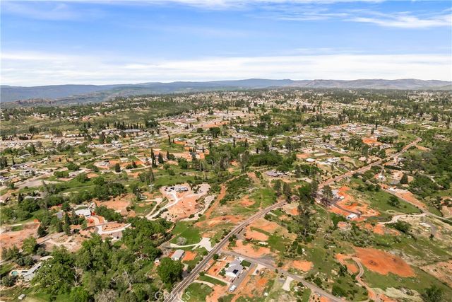 283 Roe Road, Paradise, CA 95969