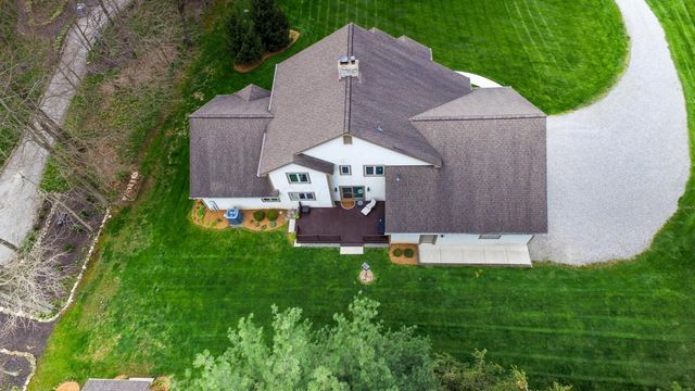 7263 Riverside Drive, Powell, OH 43065