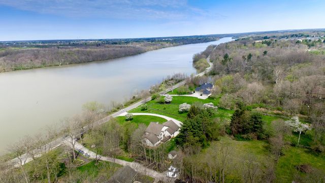 7263 Riverside Drive, Powell, OH 43065