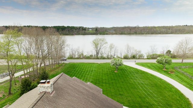 7263 Riverside Drive, Powell, OH 43065