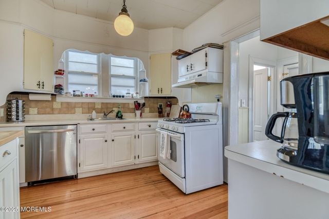 139 Cookman Avenue, Ocean Grove, NJ 07756