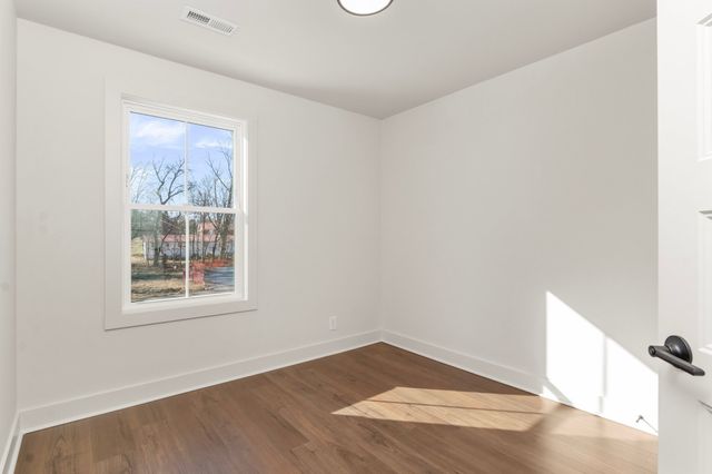 67 Holland Park West, Clarksville, TN 37043