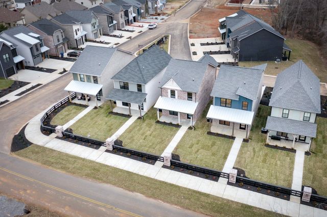 67 Holland Park West, Clarksville, TN 37043