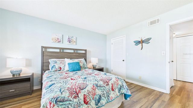 2539 GARY CIRCLE 602, Dunedin, FL 34698