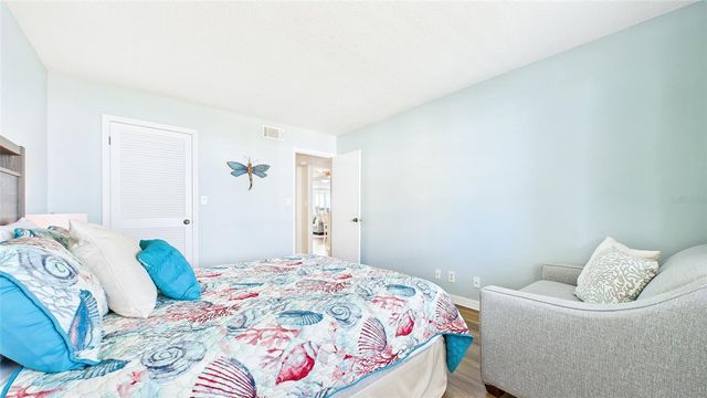 2539 GARY CIRCLE 602, Dunedin, FL 34698