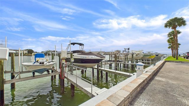 2539 GARY CIRCLE 602, Dunedin, FL 34698