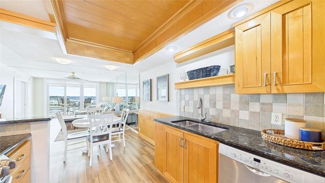 2539 GARY CIRCLE 602, Dunedin, FL 34698