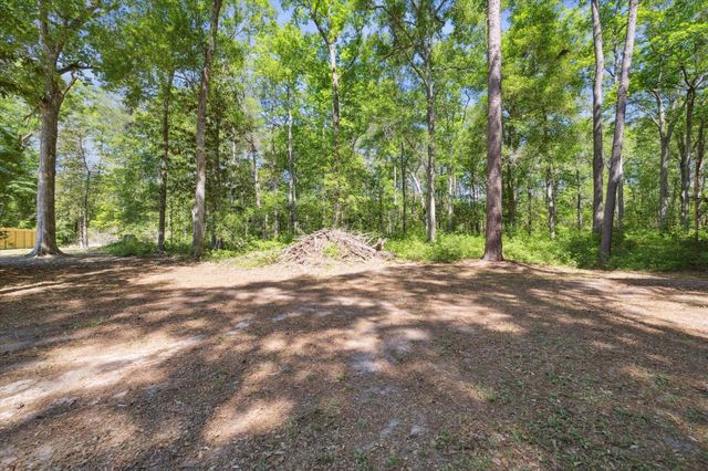 187 County Road 3669 N, Splendora, TX 77372