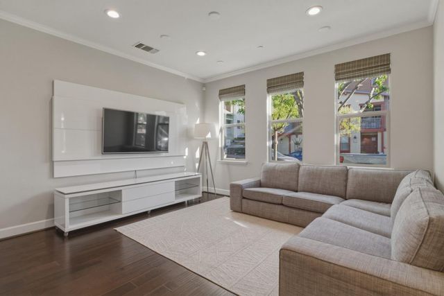 520 Sandalwood Drive, Livermore, CA 94551