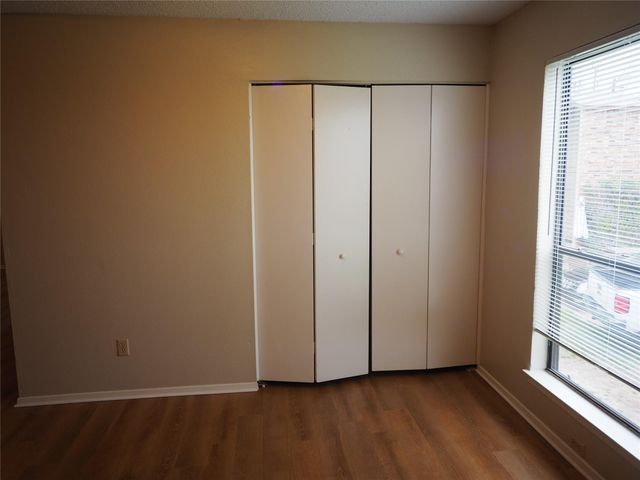 11300 Nicole CV D, Austin, TX 78753