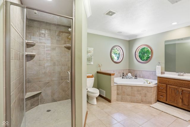9279 New Harmony Road, Martinsville, IN 46151