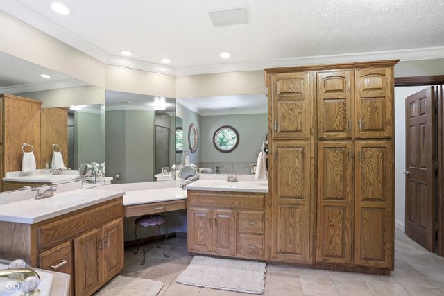 9279 New Harmony Road, Martinsville, IN 46151