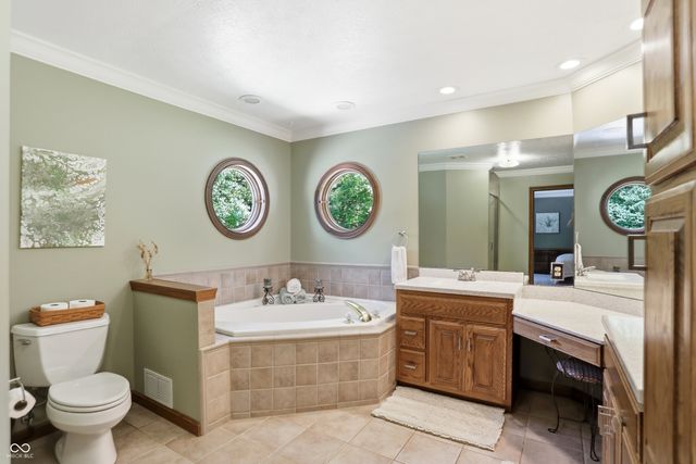 9279 New Harmony Road, Martinsville, IN 46151