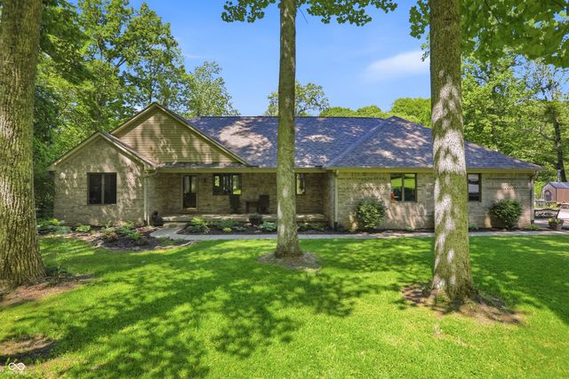 9279 New Harmony Road, Martinsville, IN 46151