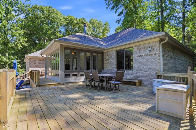 9279 New Harmony Road, Martinsville, IN 46151