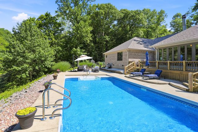 9279 New Harmony Road, Martinsville, IN 46151