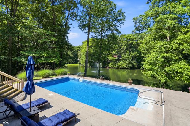 9279 New Harmony Road, Martinsville, IN 46151