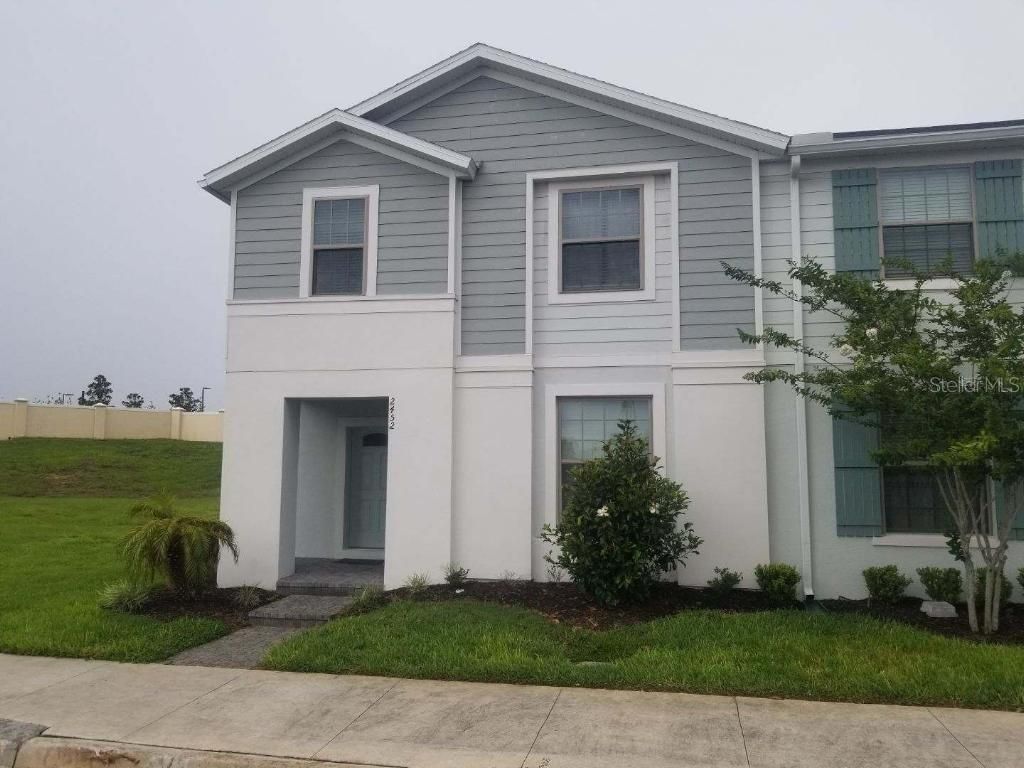 2452 DUBAI ST, Kissimmee, FL 34747