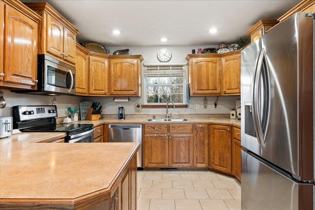 5695 S 182nd Road, Brighton, MO 65617