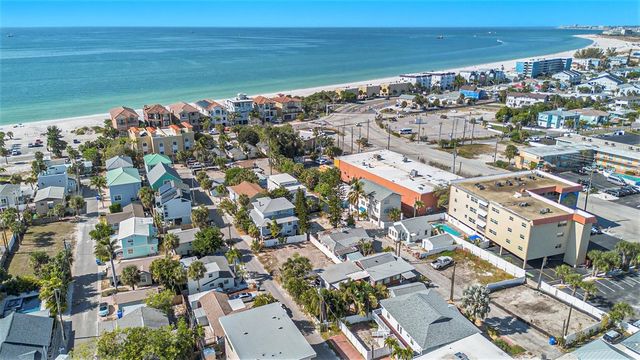125 95TH AVENUE, Treasure Island, FL 33706