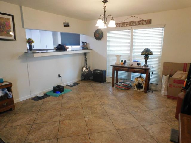 543 E Fountain Way, Fresno, CA 93704