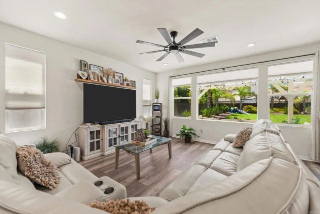 921 Camino Aldea, Chula Vista, CA 91913