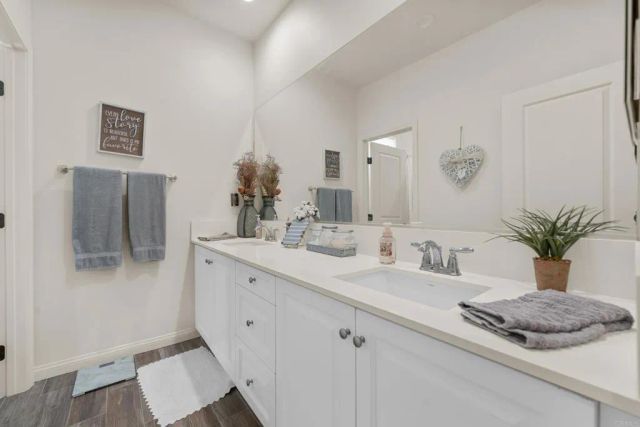 921 Camino Aldea, Chula Vista, CA 91913