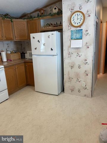 31 JERE RD, Gordonville, PA 17529