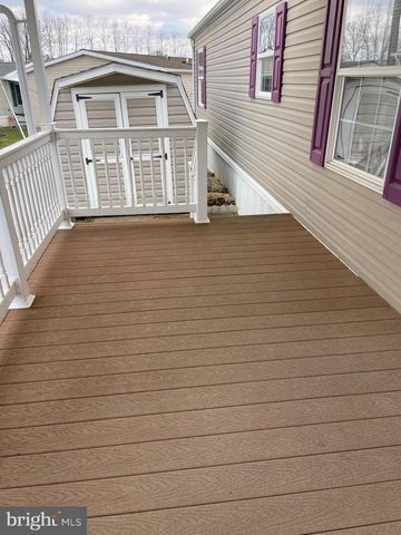 31 JERE RD, Gordonville, PA 17529