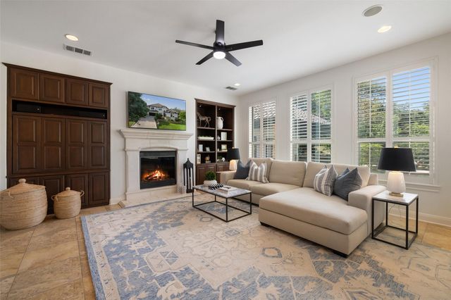 15713 Spillman Ranch LOOP, Austin, TX 78738