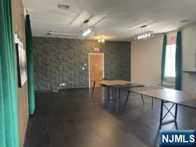 1217 Teaneck Road, Teaneck, NJ 07666