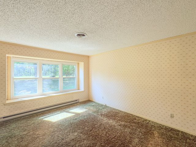 3025 Old Highway 31, E, Westmoreland, TN 37186