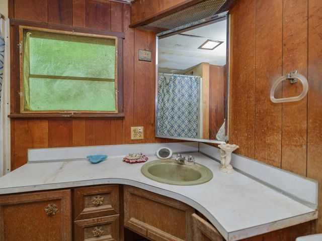 4511 Waldorf Road, Hope Twp, MI 49046
