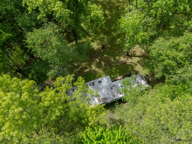 4511 Waldorf Road, Hope Twp, MI 49046